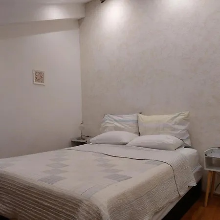 Lavender On Nincevica St- 1 Bedroom 5 Min To The Old Town Of