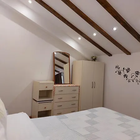 Appartamento Homey 1 Bedroom 5 Min Walk To Old Town & Bacvice