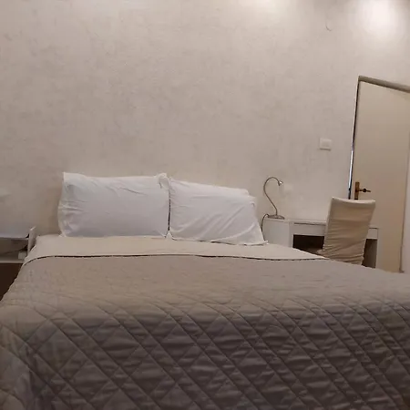 Quiet - 5 Min Walk To Old Town And Bacvice 아파트