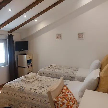Quiet - 5 Min Walk To Old Town And Bacvice Apartman Split
