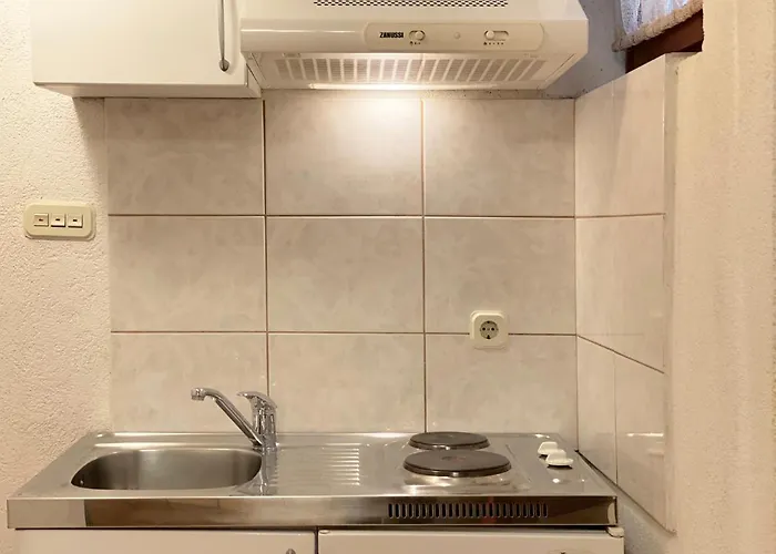 Homey 1 Bedroom 5 Min Walk To Old Town & Bacvice 斯普利特